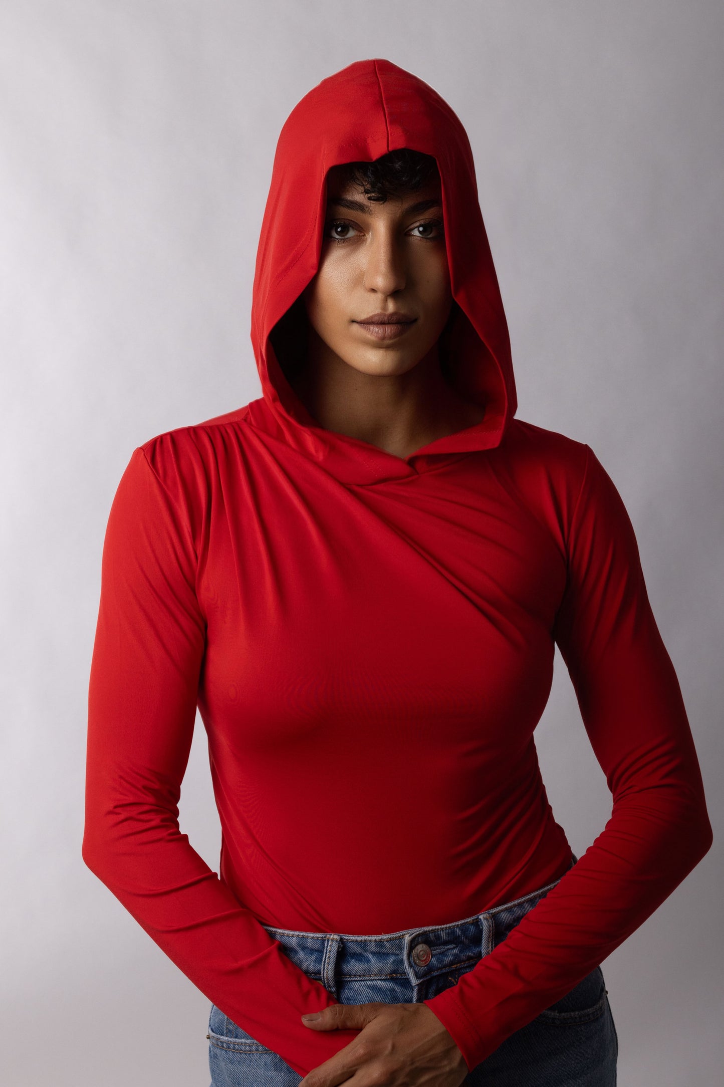 4013 - Hooded Top